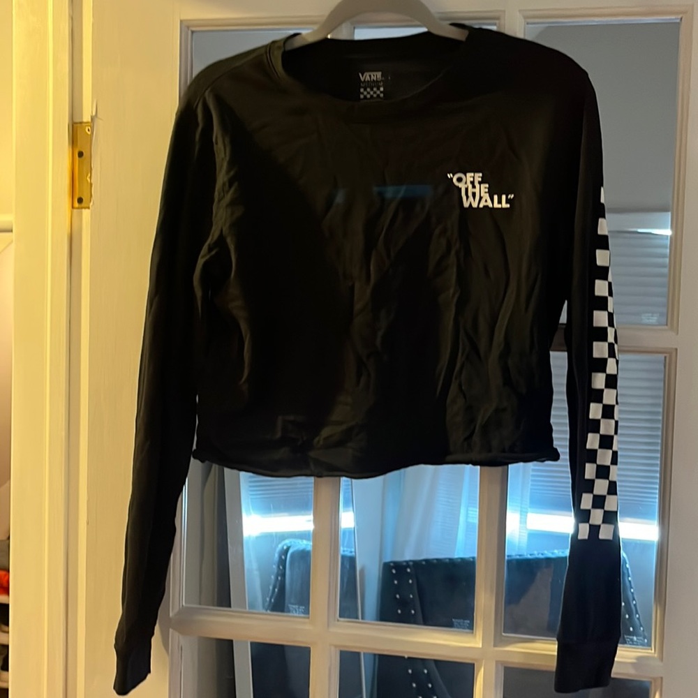 Vans long sleeve off the wall top